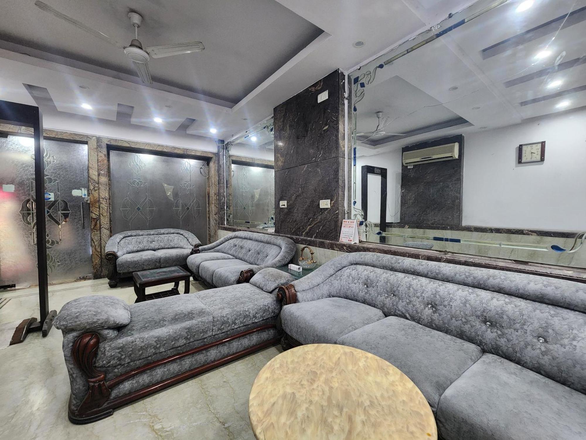 Hotel Mid Town Delhi Zewnętrze zdjęcie