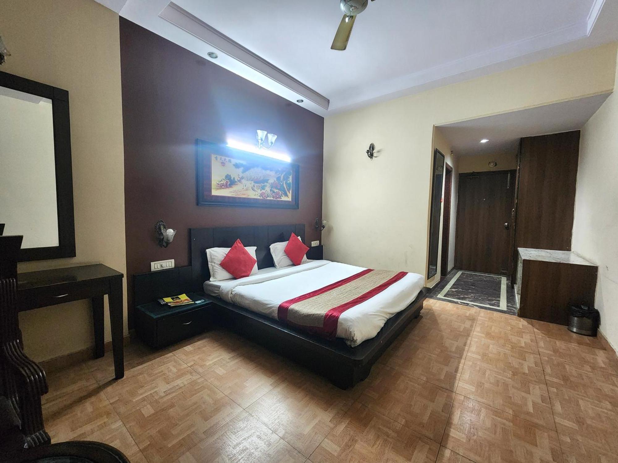 Hotel Mid Town Delhi Zewnętrze zdjęcie