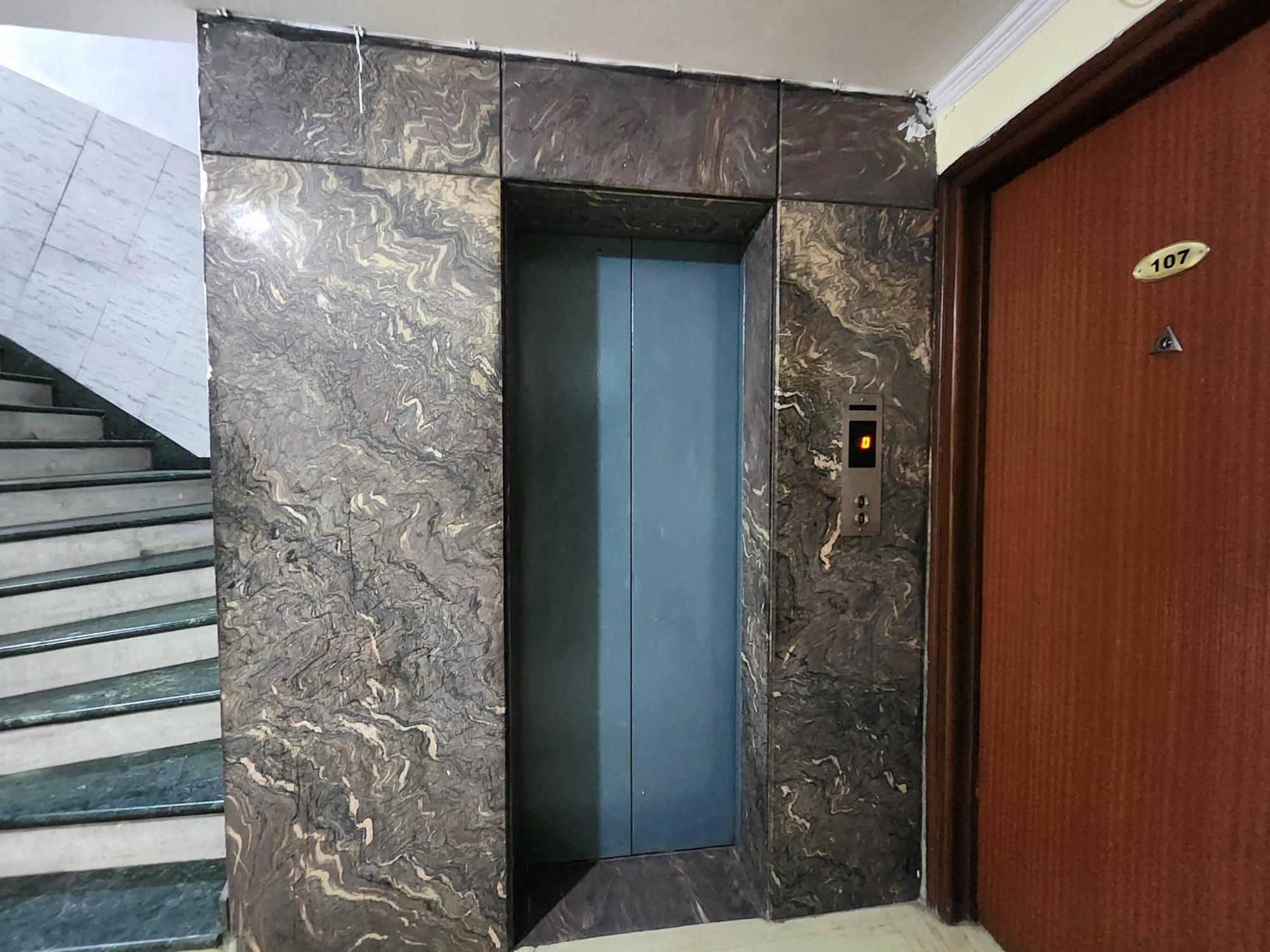Hotel Mid Town Delhi Zewnętrze zdjęcie